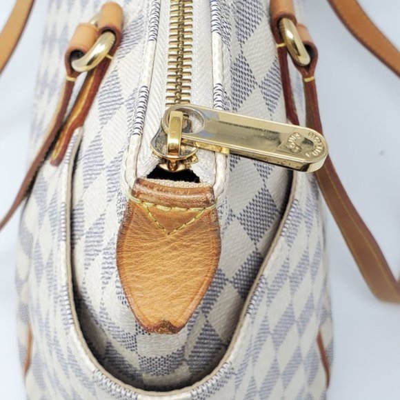 Auth Louis Vuitton Totally MM Damier Azur Tote Bag - Picture 15 of 16